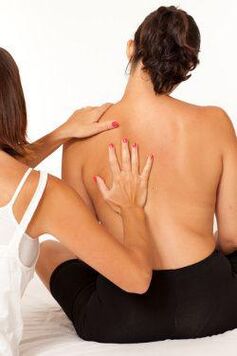 massage for pain under the left shoulder blade