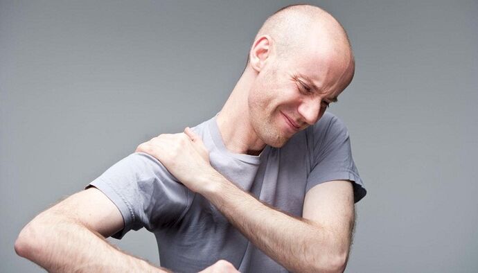Pain in the shoulders with osteochondrosis